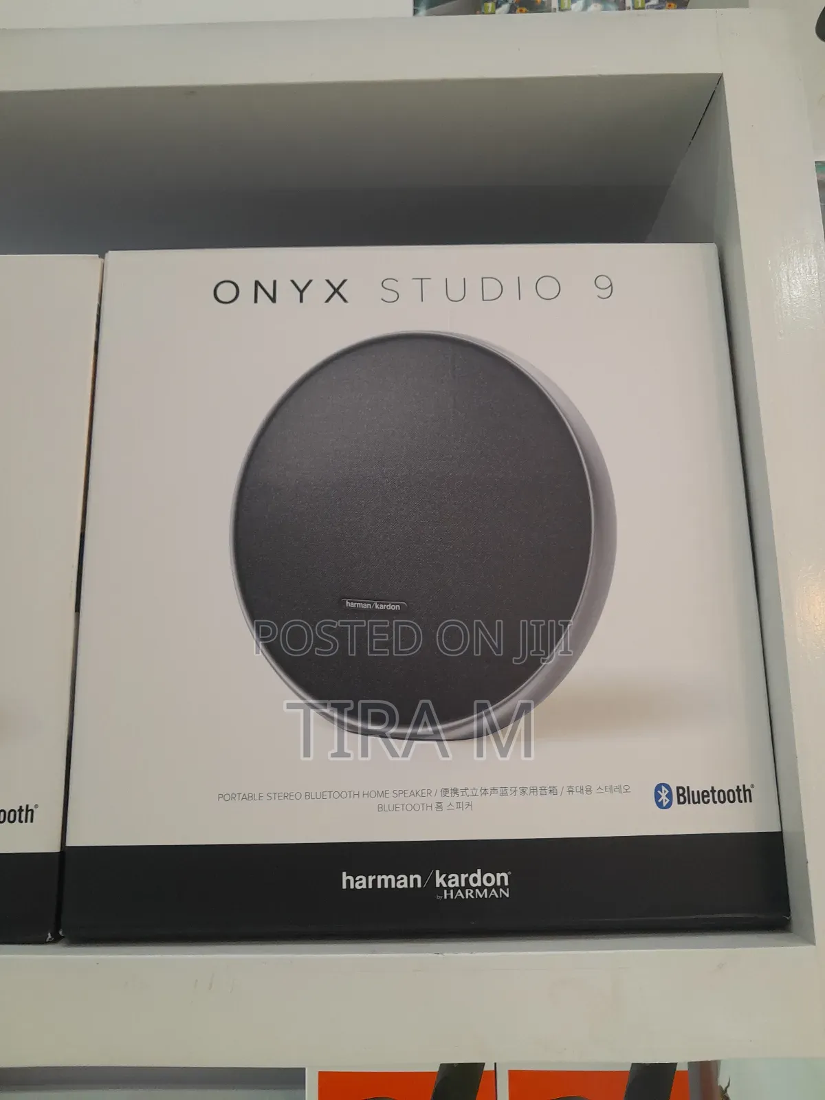 Onyx Studio 9