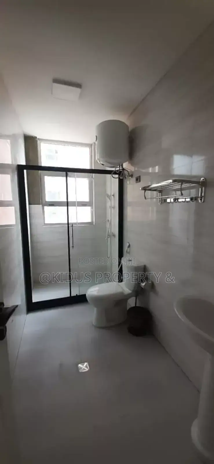 Furnished 3bdrm Apartment in Mebrate, Nifas Silk-Lafto for rent