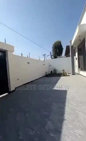 3bdrm Villa in Jacros, Luxury Villa, Bole for sale