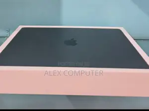 New Laptop Apple MacBook Air 2024 M3 15-Inch 8GB Apple M3 SSD 256GB