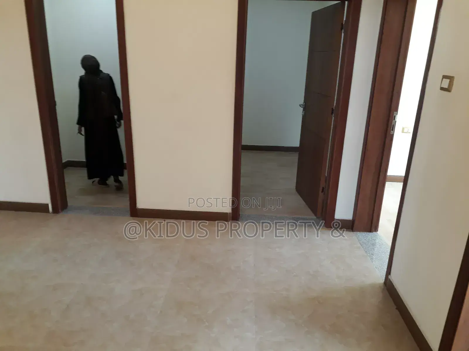 3bdrm Apartment in Mebrat, Nifas Silk-Lafto for rent