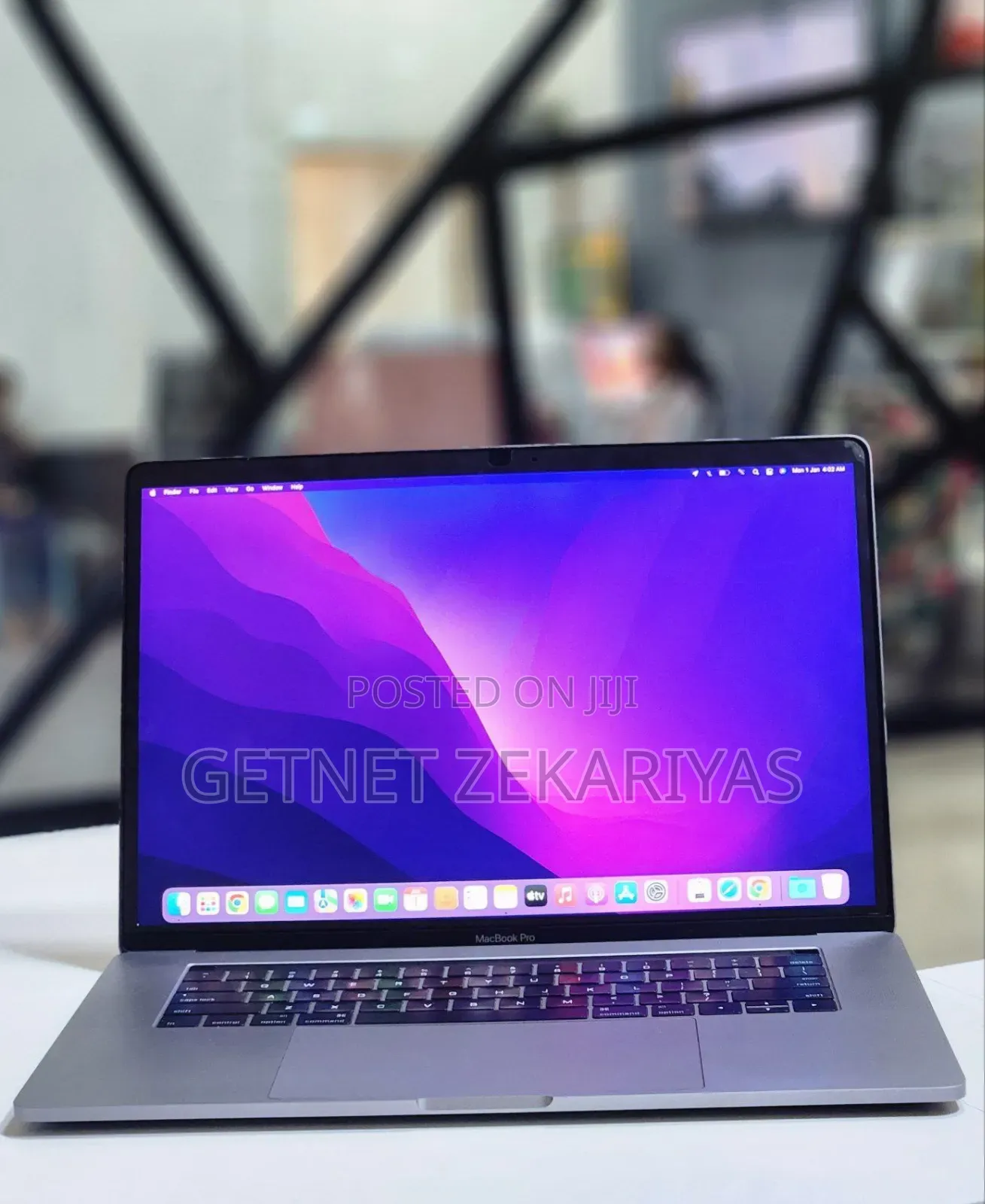 New Laptop Apple MacBook Pro 2016 16GB Intel Core I7 SSD 256GB