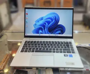 New Laptop HP EliteBook 840 G8 16GB Intel Core I7 SSD 512GB