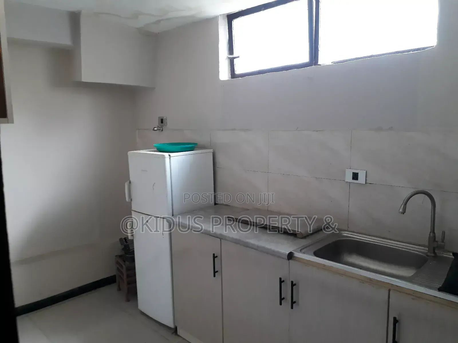 Furnished 1bdrm Apartment in Varenero, Nifas Silk-Lafto for rent