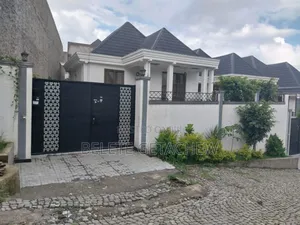 Photo - 3bdrm Villa in Yerer Urael, Luxury, Bole for sale