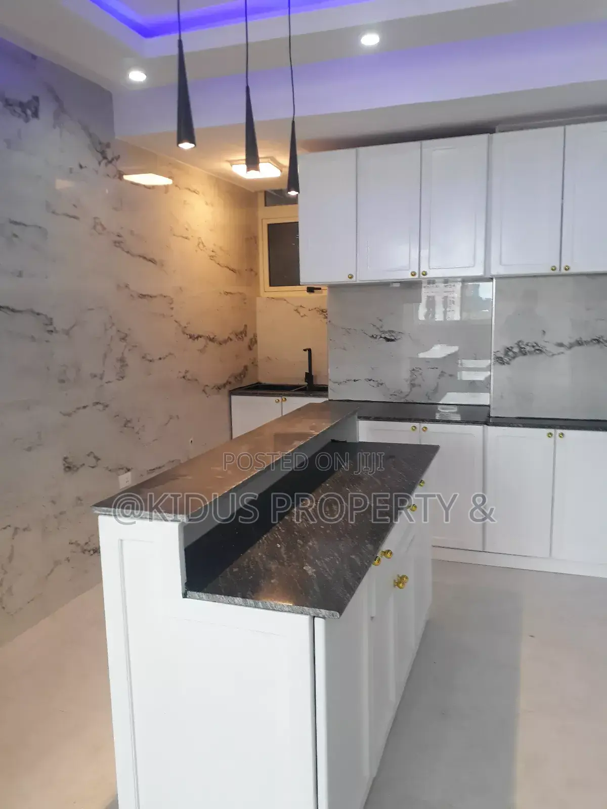 3bdrm Apartment in Varenero, Nifas Silk-Lafto for rent