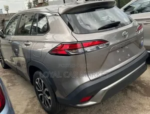 Photo - New Toyota Frontlander 2024 Gray