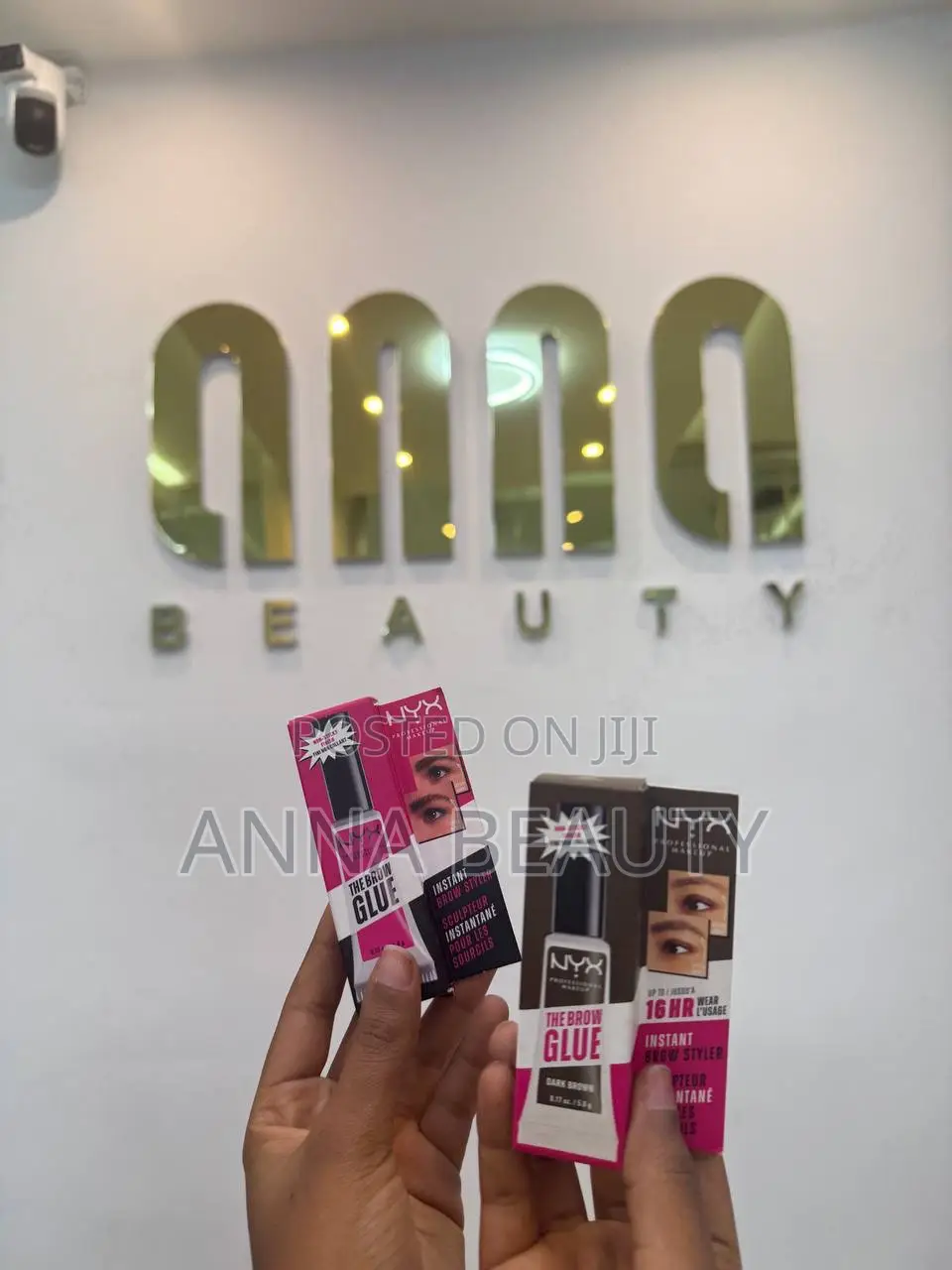 Nyx Nye the Brow Glue Instant Brow Styler