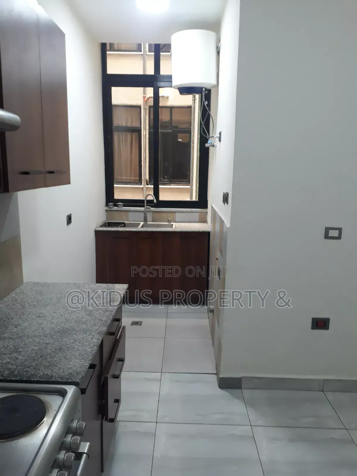 Furnished 3bdrm Apartment in Varenero, Nifas Silk-Lafto for rent