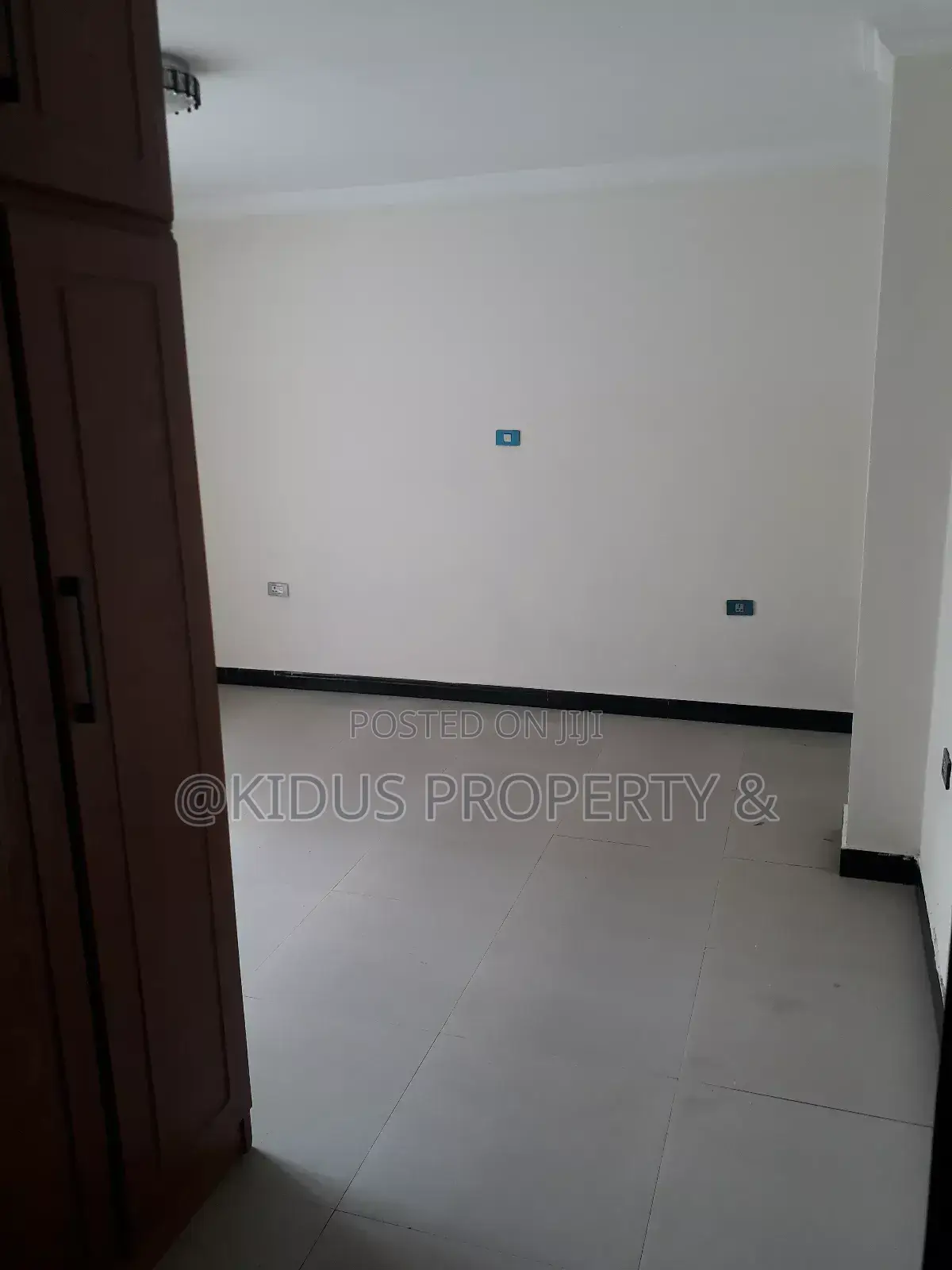 2bdrm Apartment in Varenero, Nifas Silk-Lafto for rent