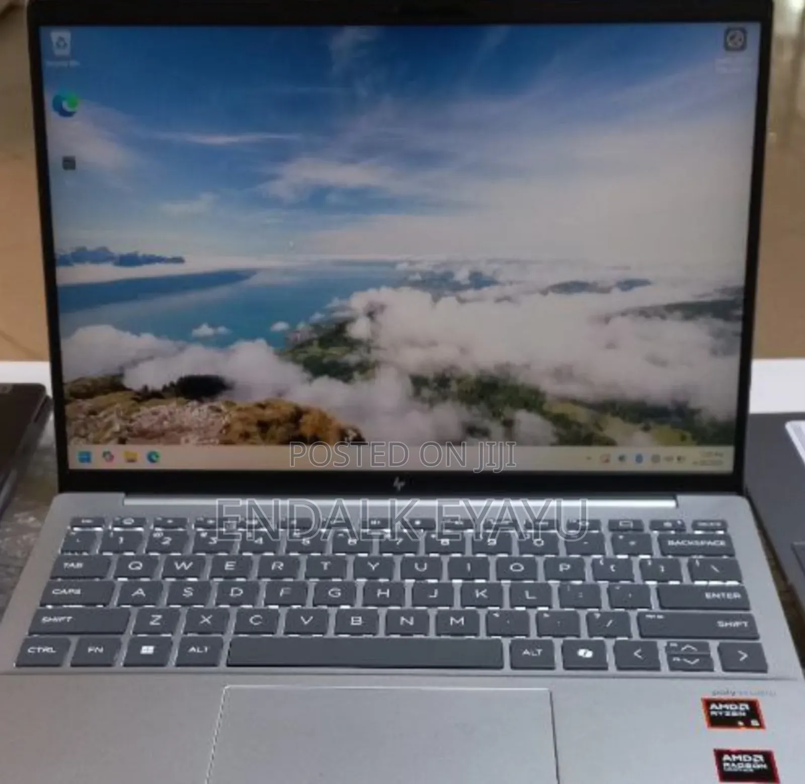 New Laptop HP 16GB AMD Ryzen 5 SSD 512GB