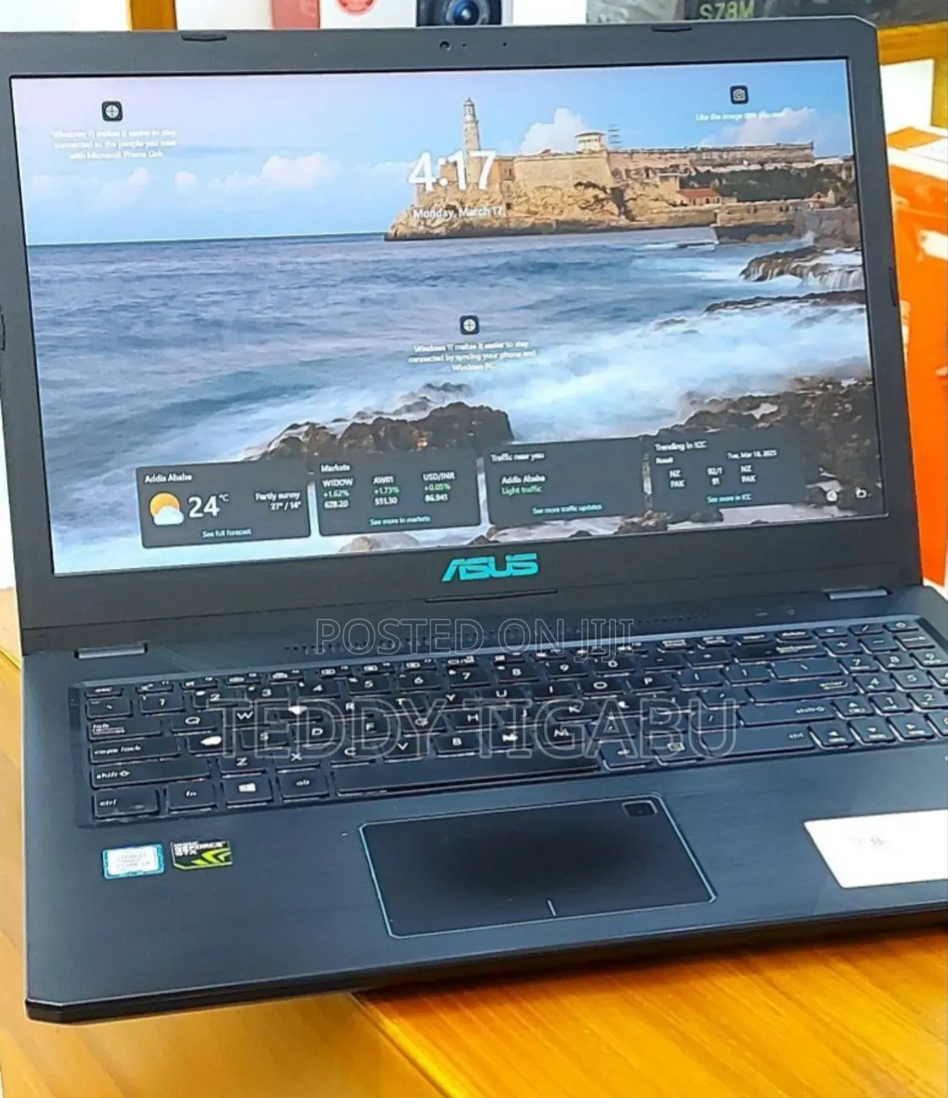 New Laptop Asus VivoBook 15 X505BA 16GB Intel Core I7 SSD 256GB