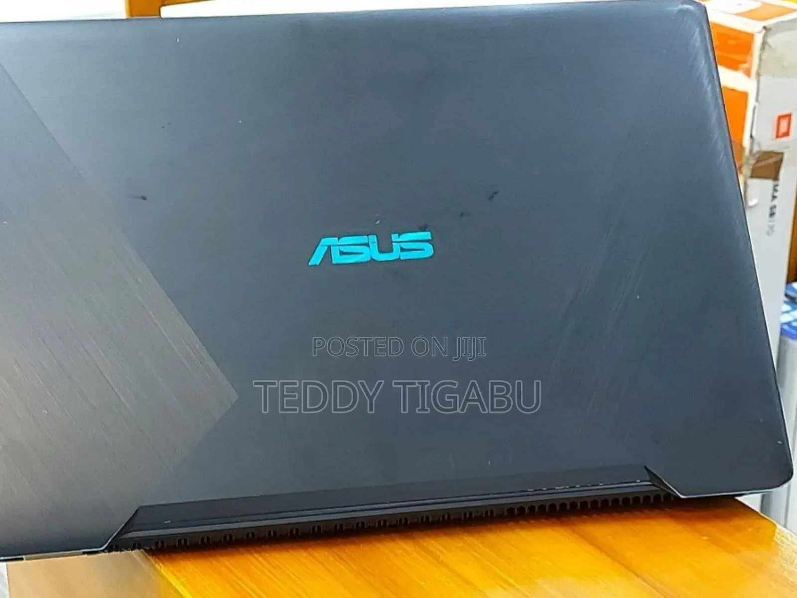 New Laptop Asus VivoBook 15 X505BA 16GB Intel Core I7 SSD 256GB