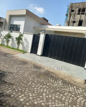3bdrm Villa in Figa, Luxury Villa, Bole for sale