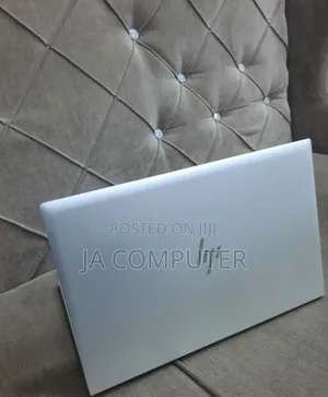 New Laptop HP EliteBook 840 G7 16GB AMD Ryzen 7 SSD 512GB