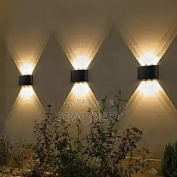 Gesto Wall Light – 4 Light Fixture