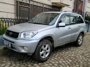 Photo - Toyota RAV4 1.8 2004 Silver