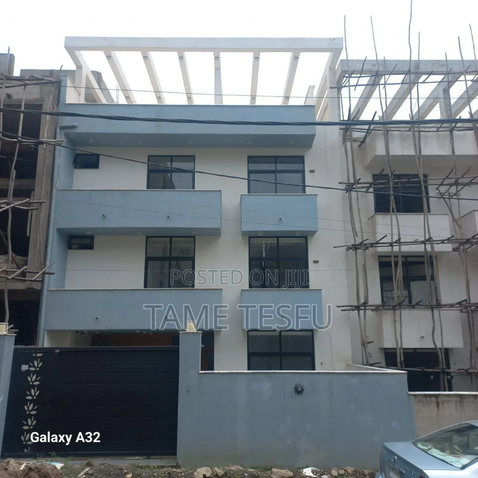 Furnished 8bdrm House in Hayat, Bole for sale