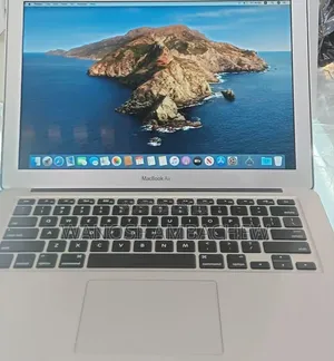 New Laptop Apple MacBook 2015 8GB Intel Core I7 SSD 512GB