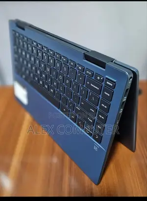 New Laptop HP Pavilion 14 8GB Intel Core I3 SSD 256GB