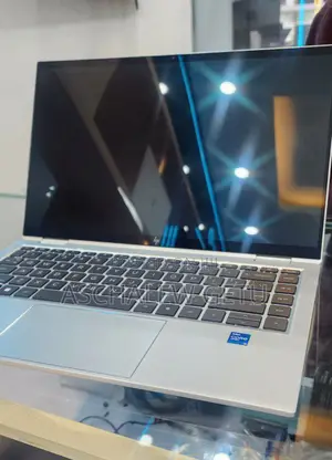 New Laptop HP EliteBook X360 1040 G7 16GB Intel Core I7 SSD 512GB