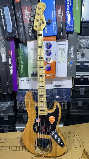 Fender Active Bass Guitar 5 String