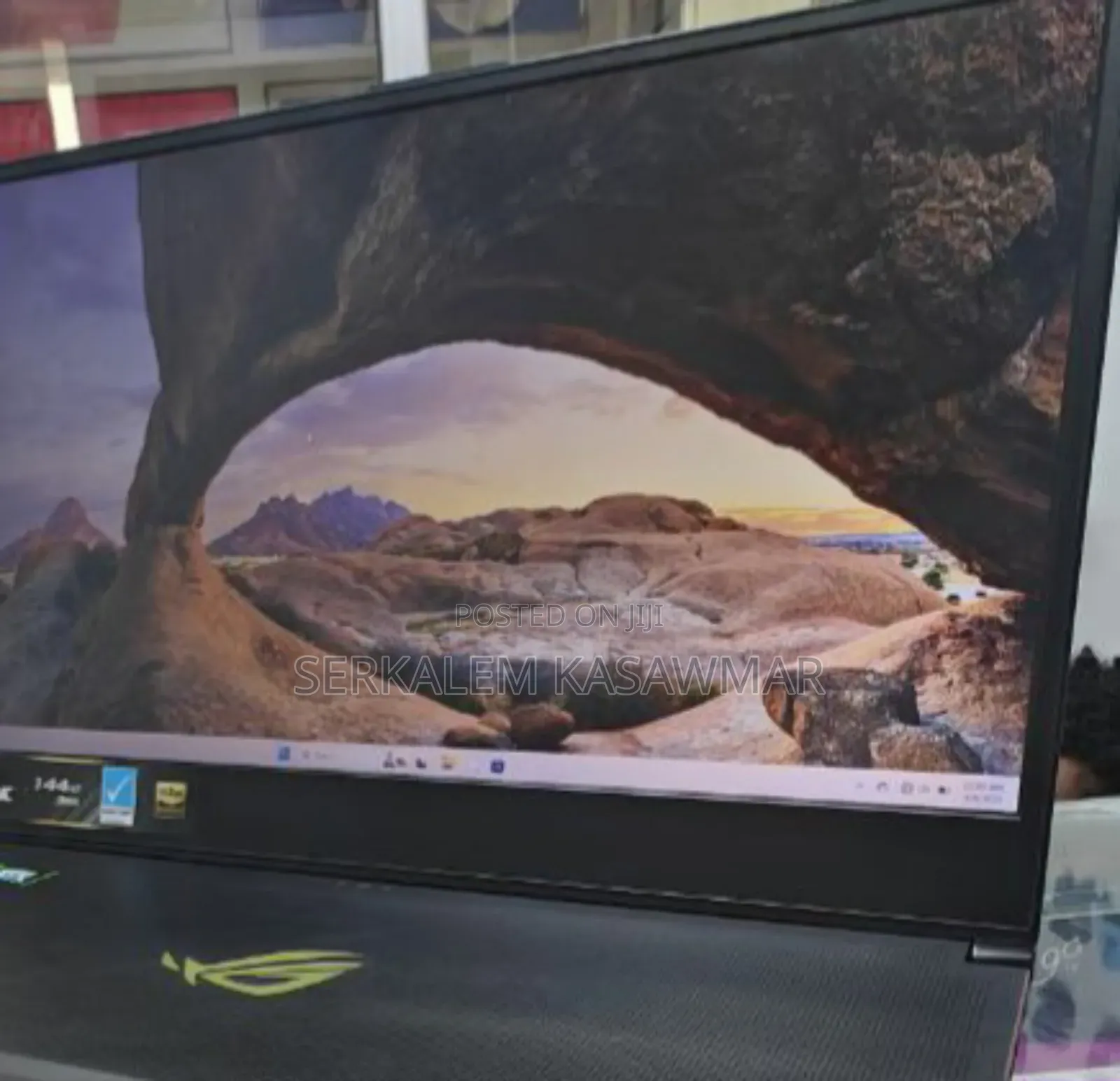 New Laptop Asus ROG Zephyrus G16 16GB Intel Core I7 SSD 1T