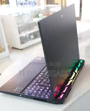 New Laptop Acer 16GB Intel Core I7 SSD 1T