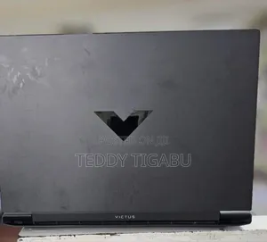New Laptop HP Victus 15 16GB AMD Ryzen 7 SSD 1T
