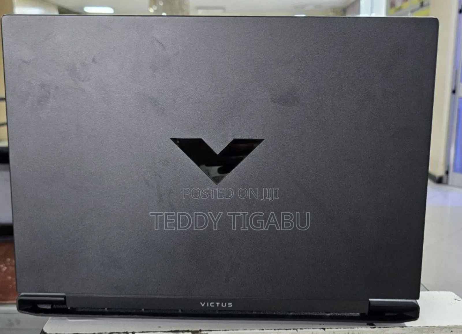 New Laptop HP Victus 15 16GB AMD Ryzen 7 SSD 1T