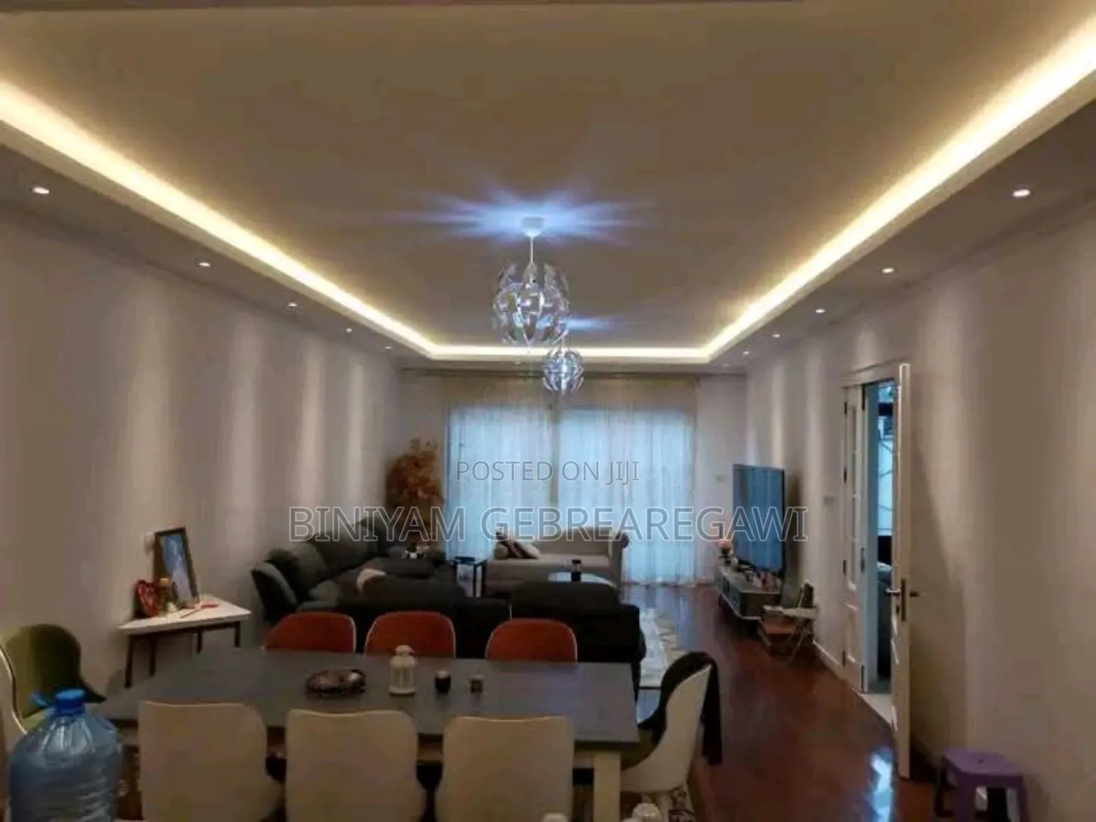 Furnished 5bdrm Apartment in Apartment, Yeka for rent