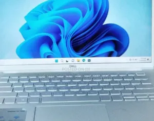 New Laptop Dell Inspiron 15 8GB Intel Core I7 SSD 512GB