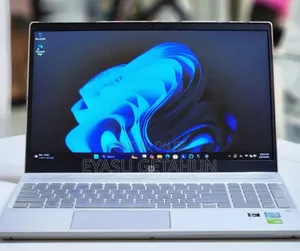 Photo - New Laptop HP Pavilion 15 8GB Intel Core I5 SSD 1T