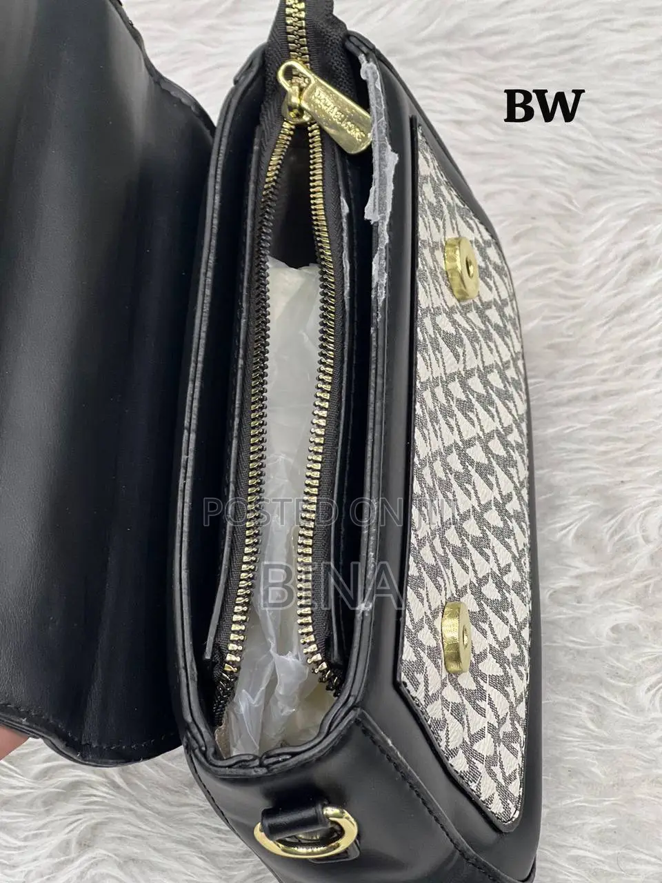 Women’S Handbags 