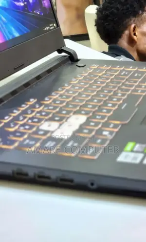 New Laptop Asus ROG Strix G15 16GB Intel Core I7 SSD 512GB