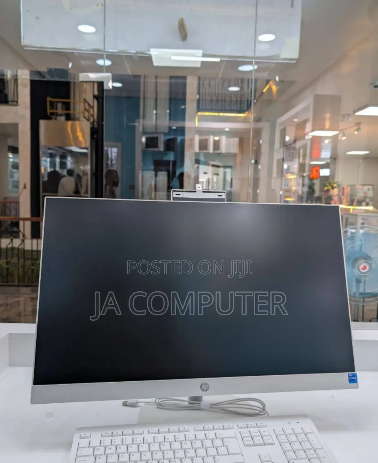 New Desktop Computer HP 200 G4 All-in-One 8GB Intel Core I7 SSD 512GB