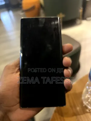 Photo - Samsung Galaxy Note 10 Plus 256 GB Gray