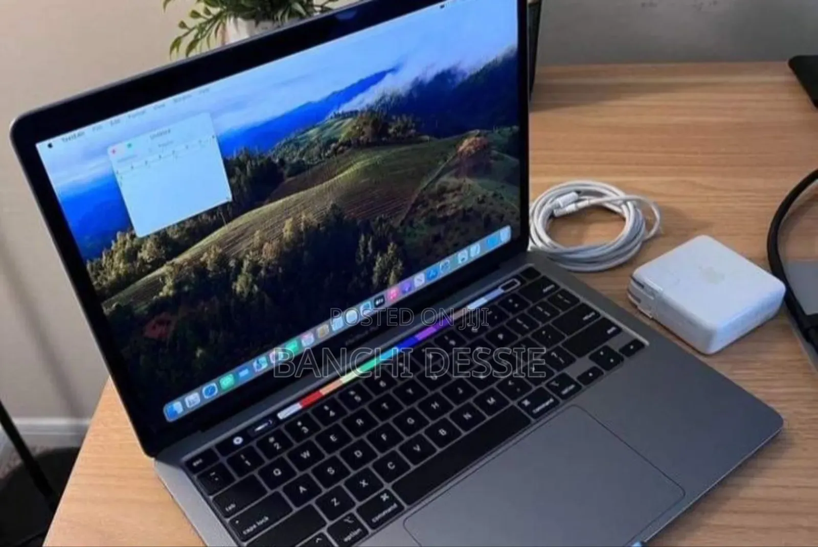 New Laptop Apple MacBook Pro 2019 16GB Intel Core I9 SSD 512GB