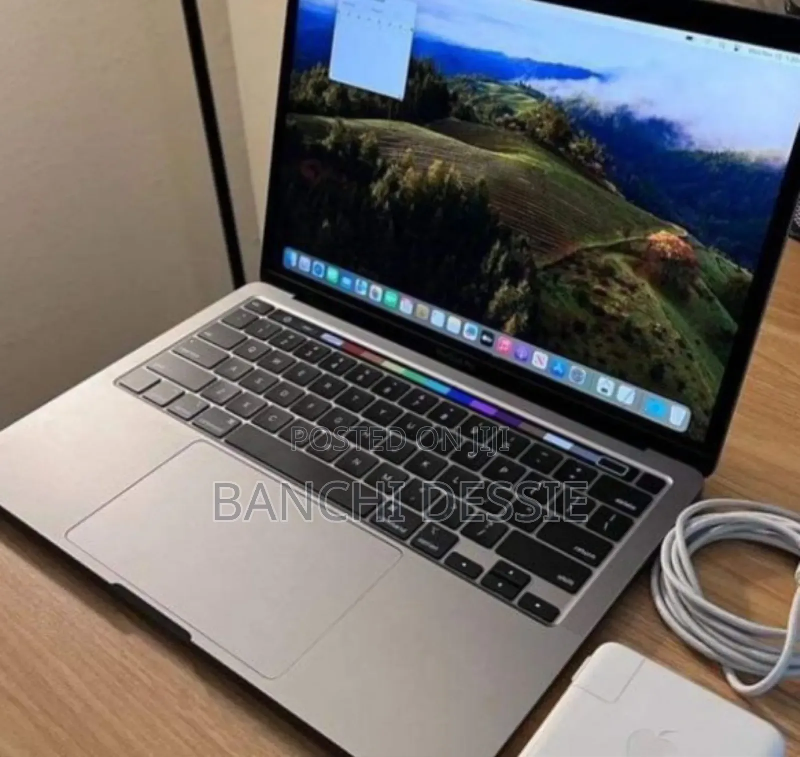 New Laptop Apple MacBook Pro 2019 16GB Intel Core I9 SSD 512GB