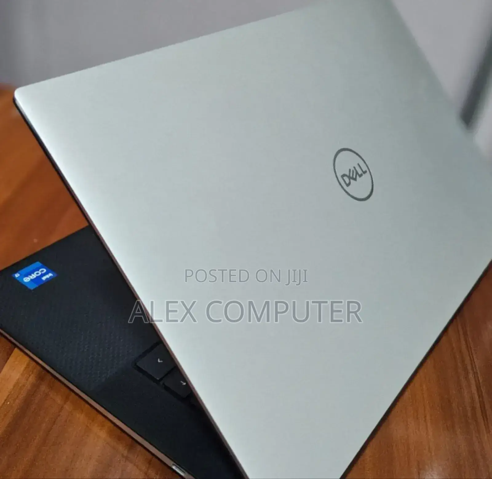 New Laptop Dell XPS 15 16GB Intel Core I7 SSD 512GB