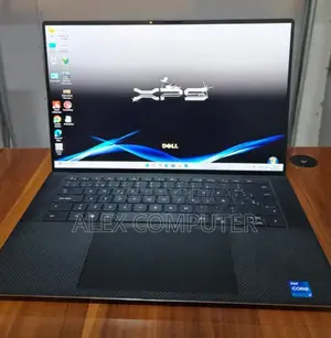 New Laptop Dell XPS 15 16GB Intel Core I7 SSD 512GB