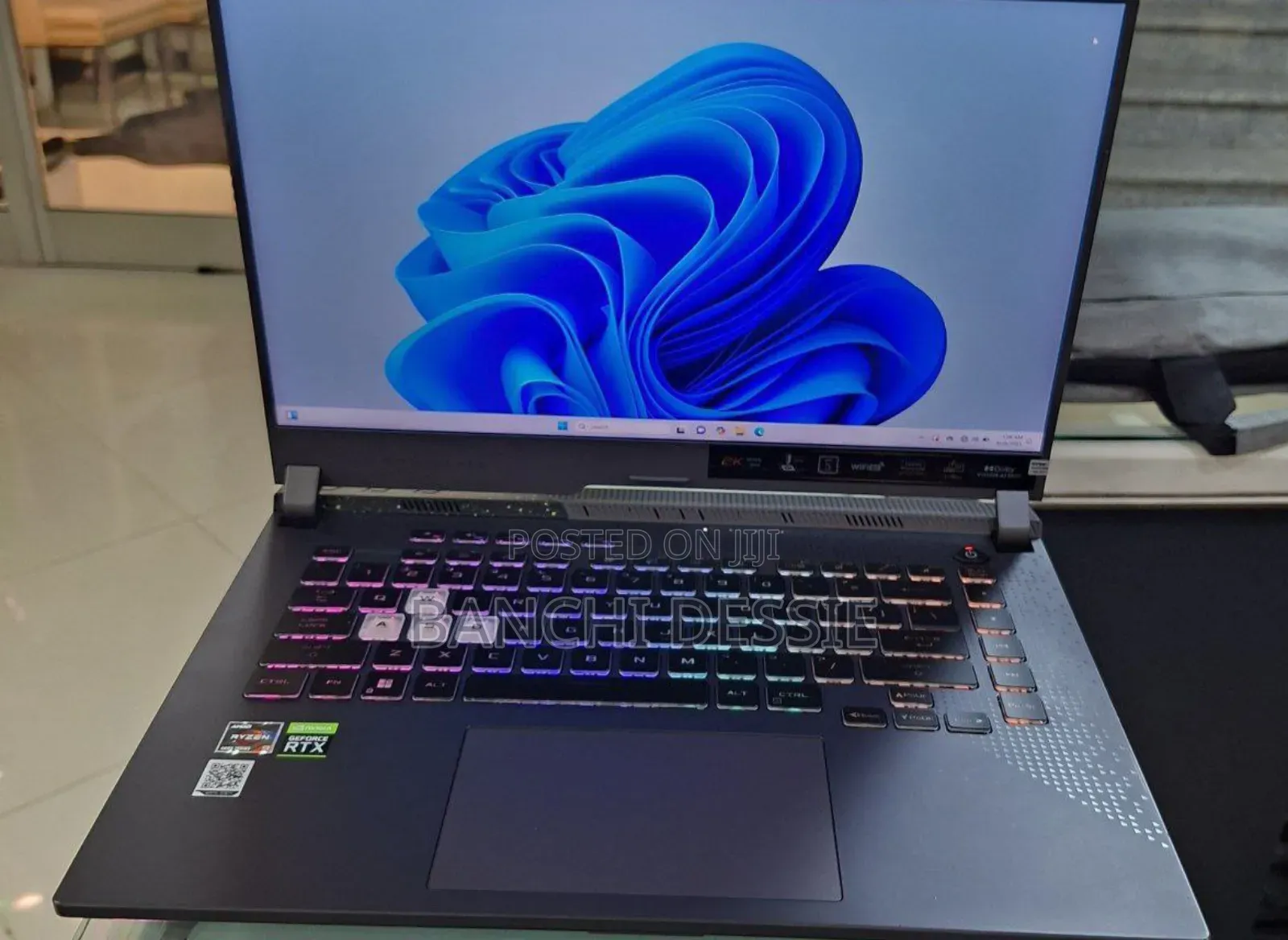 New Laptop Asus ROG Strix G15 16GB AMD Ryzen 9 SSD 512GB