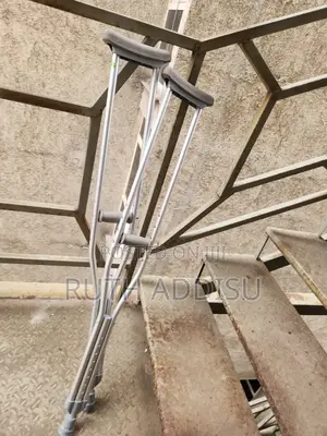 Crutches瓶裝crutches嵕了crutches牌樓crutches藥材crutches希求crutches