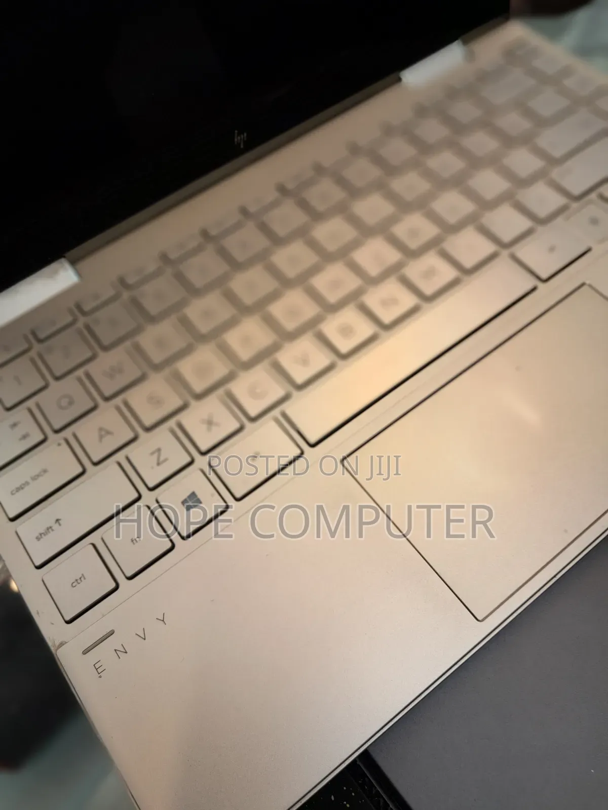 New Laptop HP Envy X360 8GB Intel Core I7 SSD 512GB