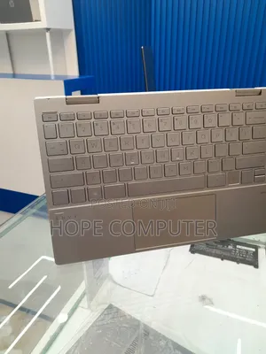 New Laptop HP Envy X360 8GB Intel Core I7 SSD 512GB