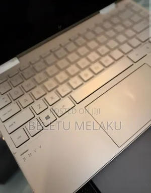 New Laptop HP Envy X360 8GB Intel Core I7 SSD 512GB