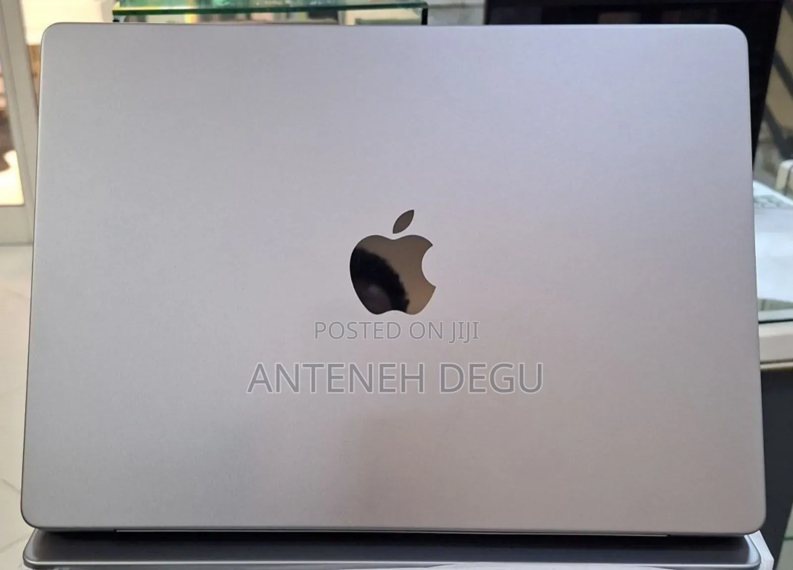 New Laptop Apple MacBook Pro 16GB Apple M1 Pro SSD 1T