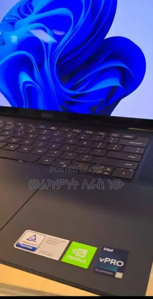 Photo - New Laptop Dell Inspiron 15 16GB Intel Core I7 SSD 512GB