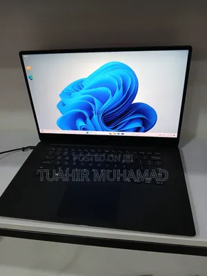 New Laptop Dell Precision 5540 16GB Intel Core I7 SSD 512GB