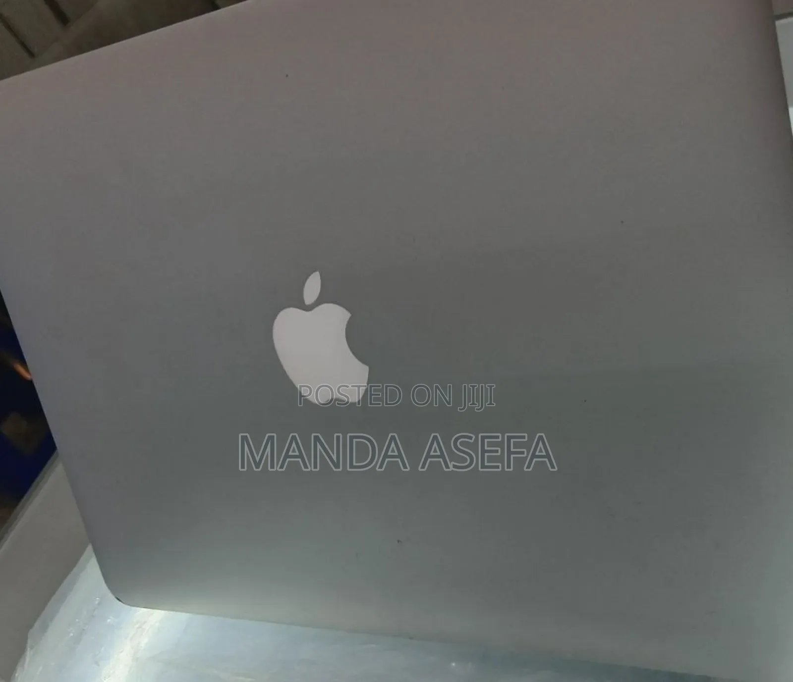 New Laptop Apple MacBook Air 2015 8GB Intel Core I7 SSD 512GB